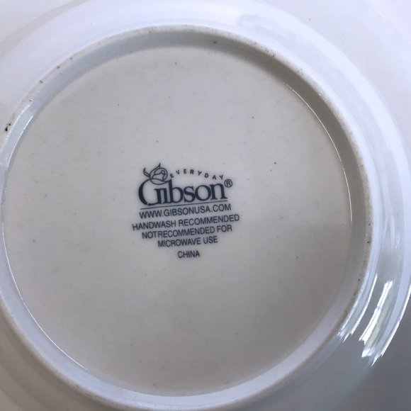 Gibson Heritage Gold Flat Cup and Saucer Embossed - Picture 3 of 3
